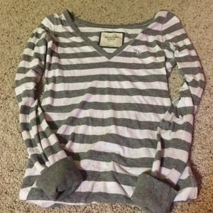 Abercrombie & Fitch sweater