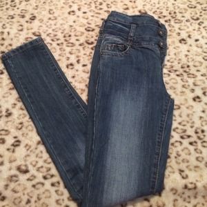 High waisted jeans