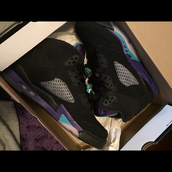 Grape 5s Black Gs sz.6.5