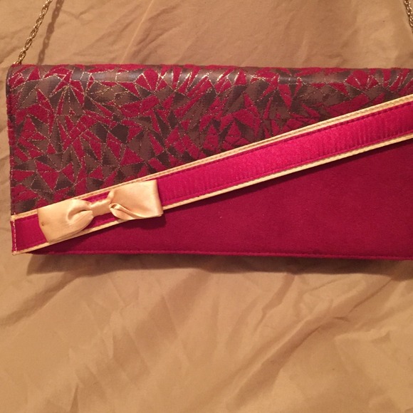 Festive. Handbag - Picture 3 of 4