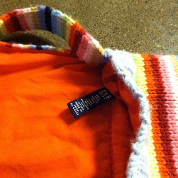 GAP KNITTED PURSE!! - Picture 2 of 2