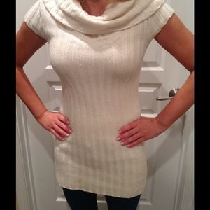 🐨Cozy🐨 winter white sweater