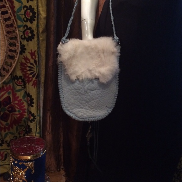 Traded - Native Navajo Leather Bag conchos feather - Picture 4 of 4