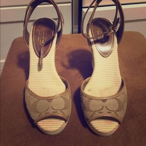 Coach shoes!!
