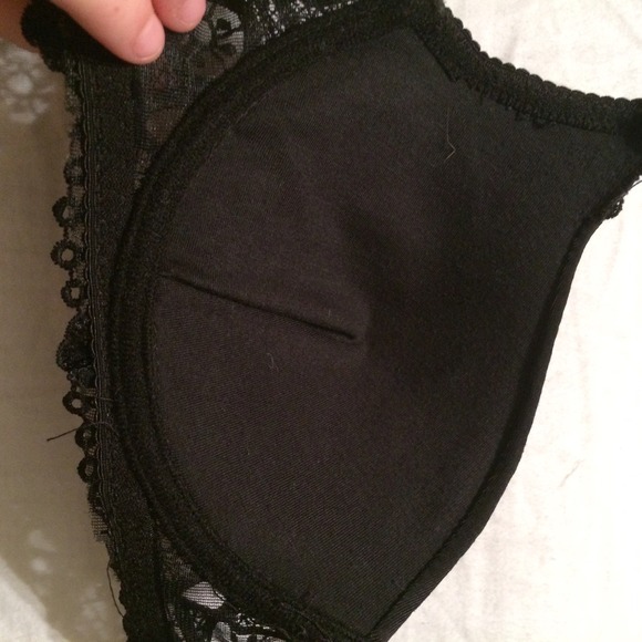 Adorable Rampage Bra! - Picture 3 of 4