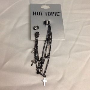 Skull cross cuff earring