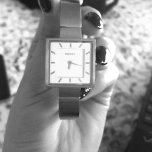 DKNY WATCH