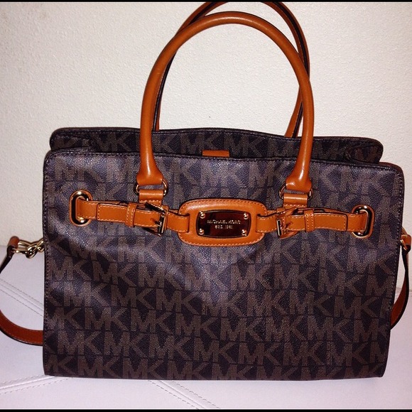 Michael Kors purse