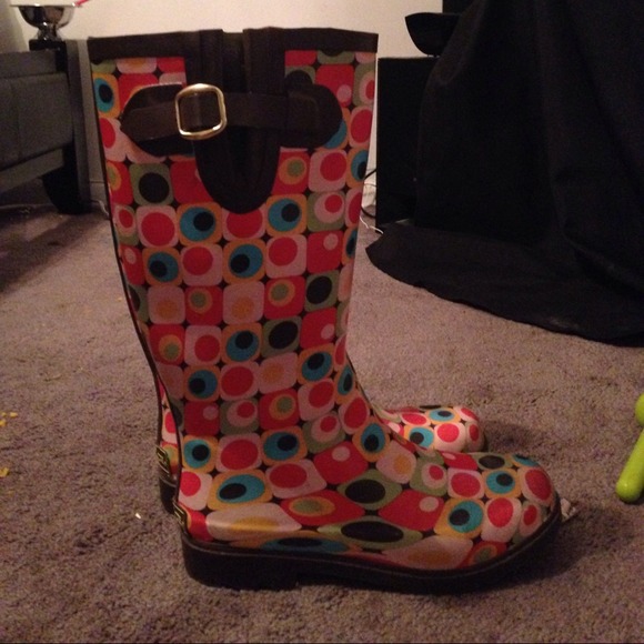 Rain boots