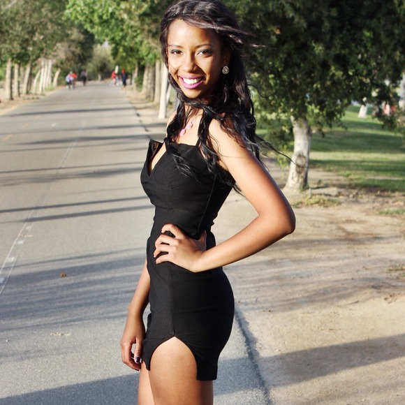 Black Tobi dress - Picture 3 of 3