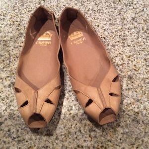 Crown Vintage tan leather shoes