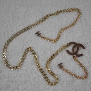 Gold chanel chain belt
