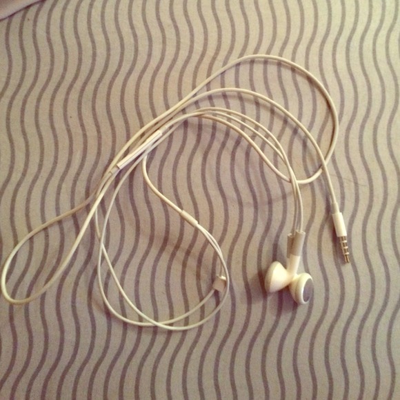 Head phones