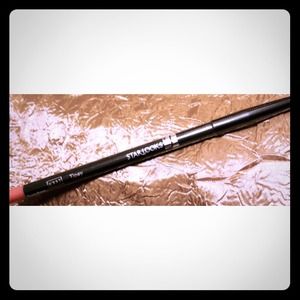 Lip liner and shimmer sheet set