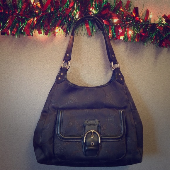 Authentic Coach Black Signature C Purse PRICE FIRM