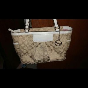 Authentic Coach purse white and beige