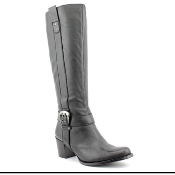 Adrienne Vittadini Holt Leather riding boots. 91/2