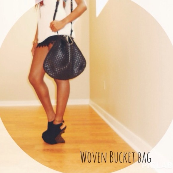 Woven bucket bag from UO