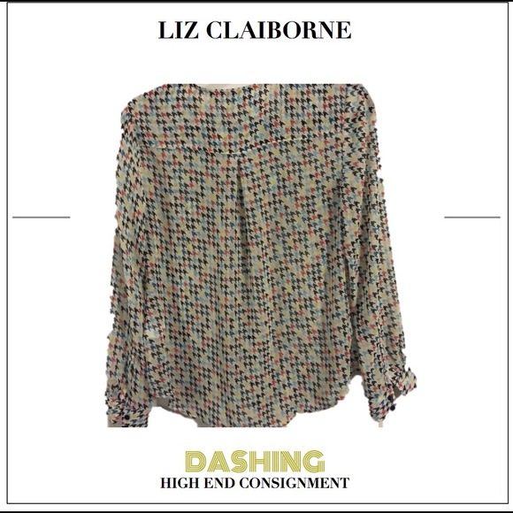 Reduced Price!! Liz Claiborne Pattern Blouse - Picture 2 of 3