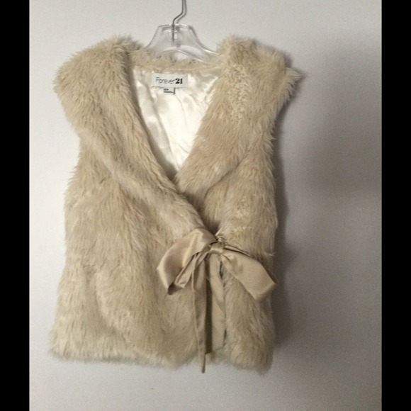 Forever 21 Faux Fur Vest