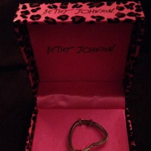 Betsey Johnson Cheetah Keychain with hearts!