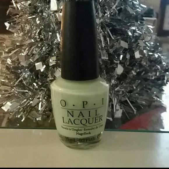 ❌ SOLD ❌ Gargantuan Green Grape OPI Nail Lacquer - Picture 3 of 4