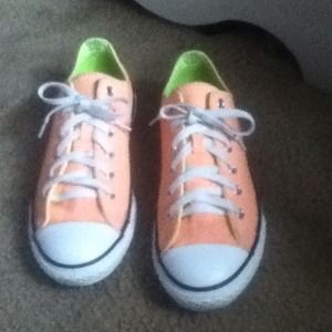 Women's converses