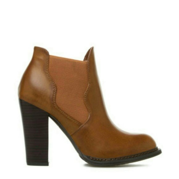 LEILA STONE WESTERN BOOTIE - Picture 2 of 4