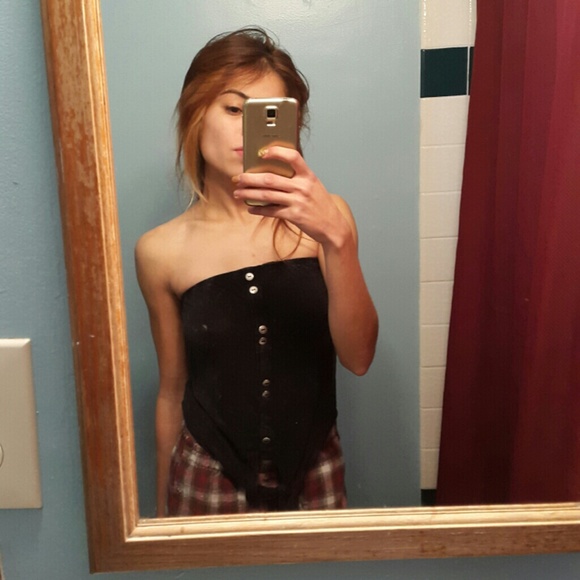 Top - Picture 2 of 2