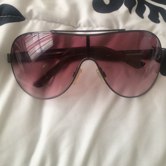 SOLD ‼️‼️‼️‼️ Amani Exchange sunglasses