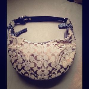 Coach Monogram Hobo Purse Handbag Authentic