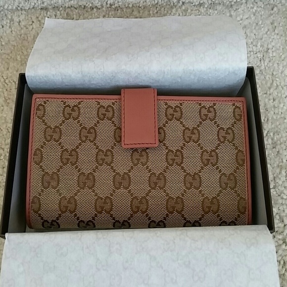 🎈SOLD🎈 Gucci Continental wallet - Picture 2 of 4