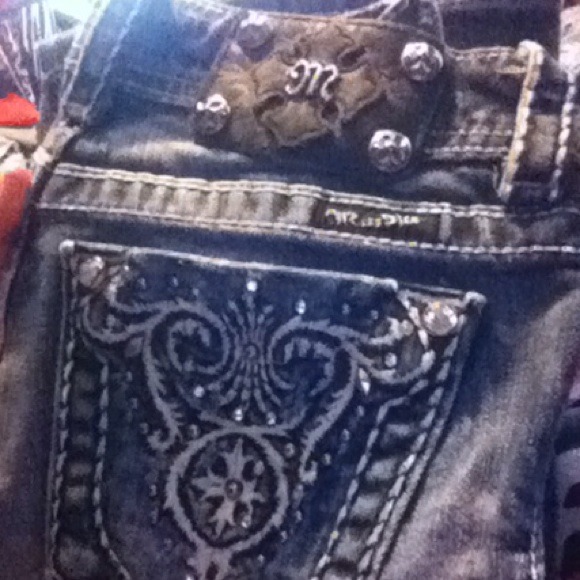 Miss me Jean Size 25. 💕