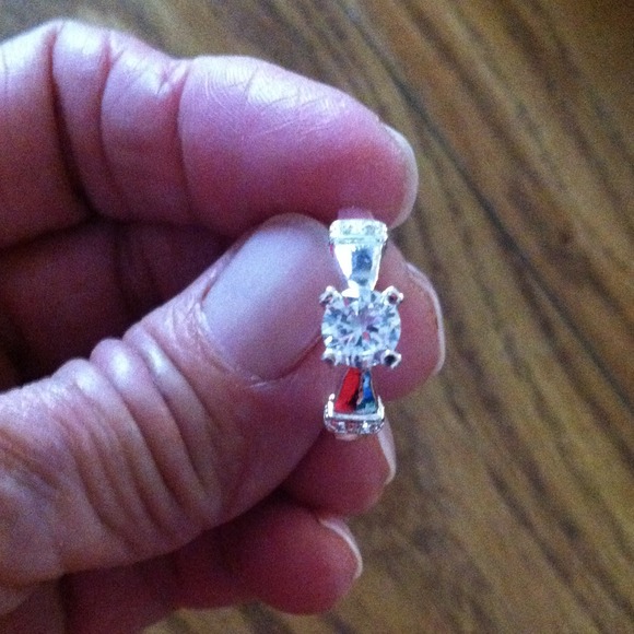 Engagement ring SALE - Picture 4 of 4