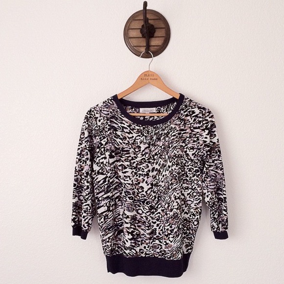 Jenny's Top - Picture 2 of 4