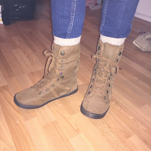 Raspberry Blowfish shoes