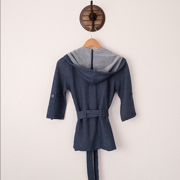 NWOT Kitty Light Jacket - Picture 2 of 4