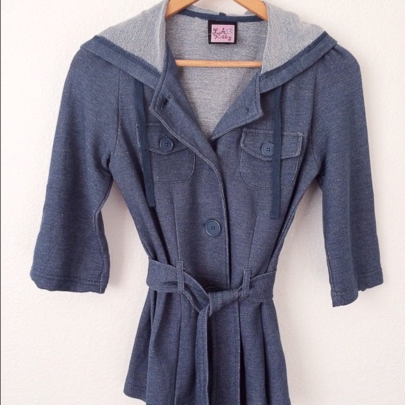 NWOT Kitty Light Jacket - Picture 4 of 4