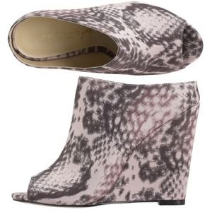 Christian Siriano wedges