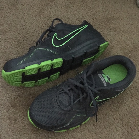 Men's nikes size 10 NEW. On hold!'