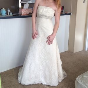 Wedding dress