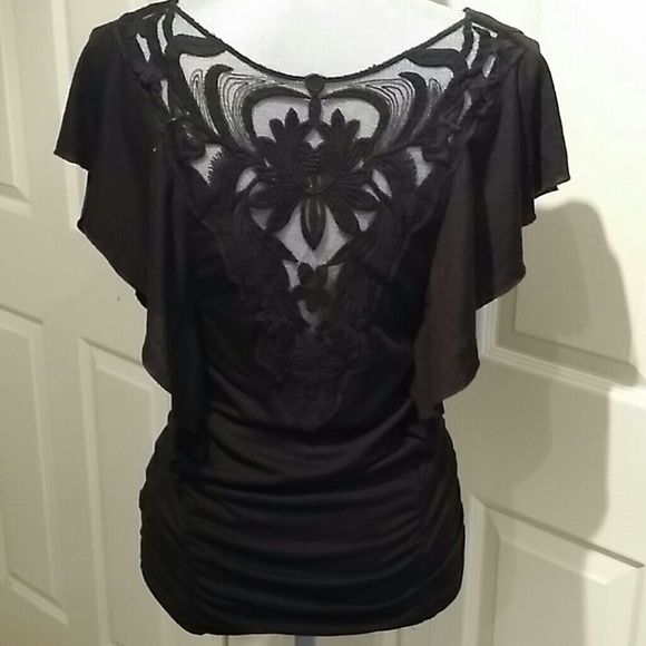 Black lace back tank - Picture 2 of 2