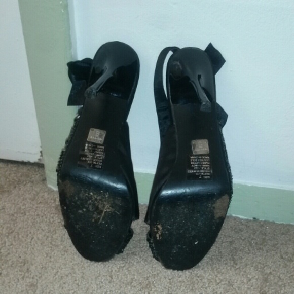 High heels - Picture 3 of 4