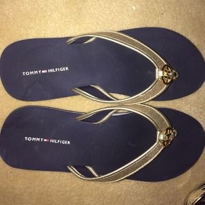 Tommy Hilfiger flip Flops