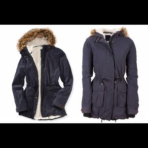 Aero fur hooded parka