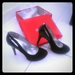 High Heels by guess.