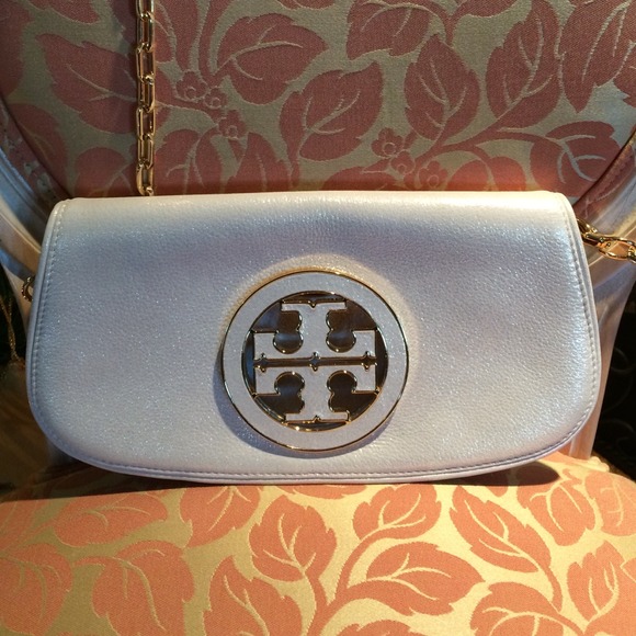 Authentic Tory Burch Clutch Glitter Logo & purse