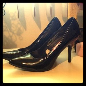 👠 Black pumps