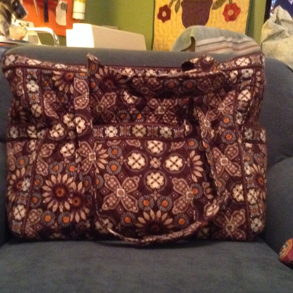 Vera Bradley get carried away in canyon