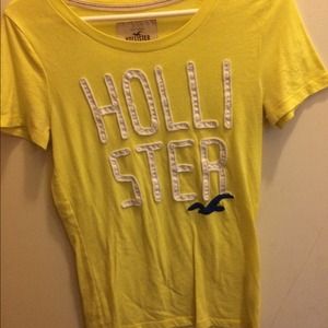 NWOT hollister t shirt